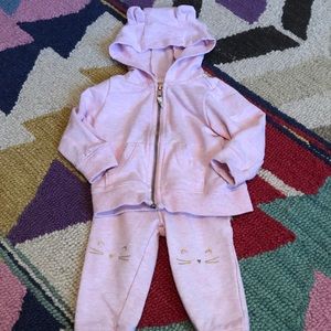 SOLD ✨ Carter’s Pink Sweatsuit ✨